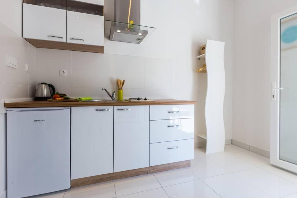 Candy Ap.-Near Center,Bus,Beach+Free Parking Place Zadar Exterior foto