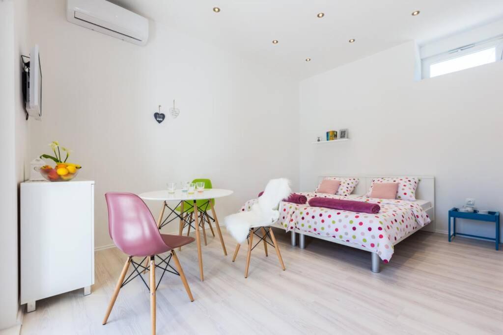 Candy Ap.-Near Center,Bus,Beach+Free Parking Place Zadar Exterior foto